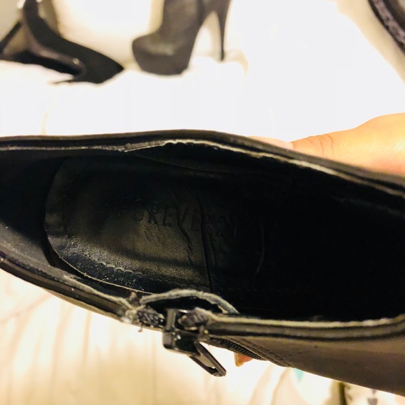 Forever 21 booties - Picture 2 of 2
